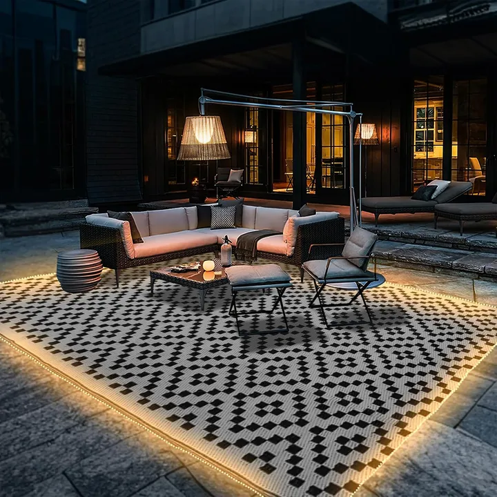 سجادة سجادة مخصصة في الهواء الطلق مع أضواء شريطية Outdoor Custom Rug Carpet with LED